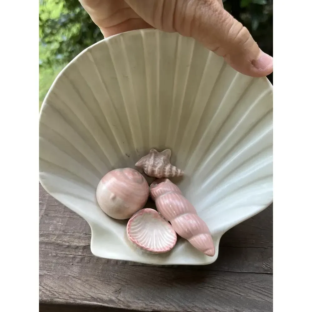 Fitz and Floyd 1981 Scallop Shell Dish, Pink Seashells, Ocean Sea Decor